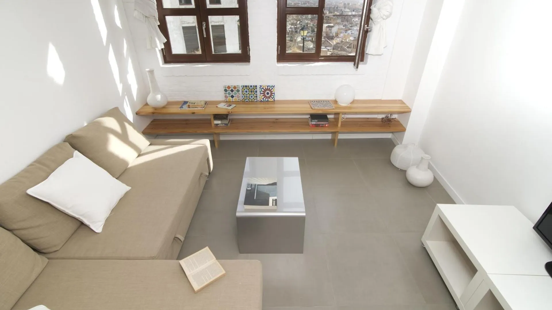 Smart Suites Albaicin Granada Apartment