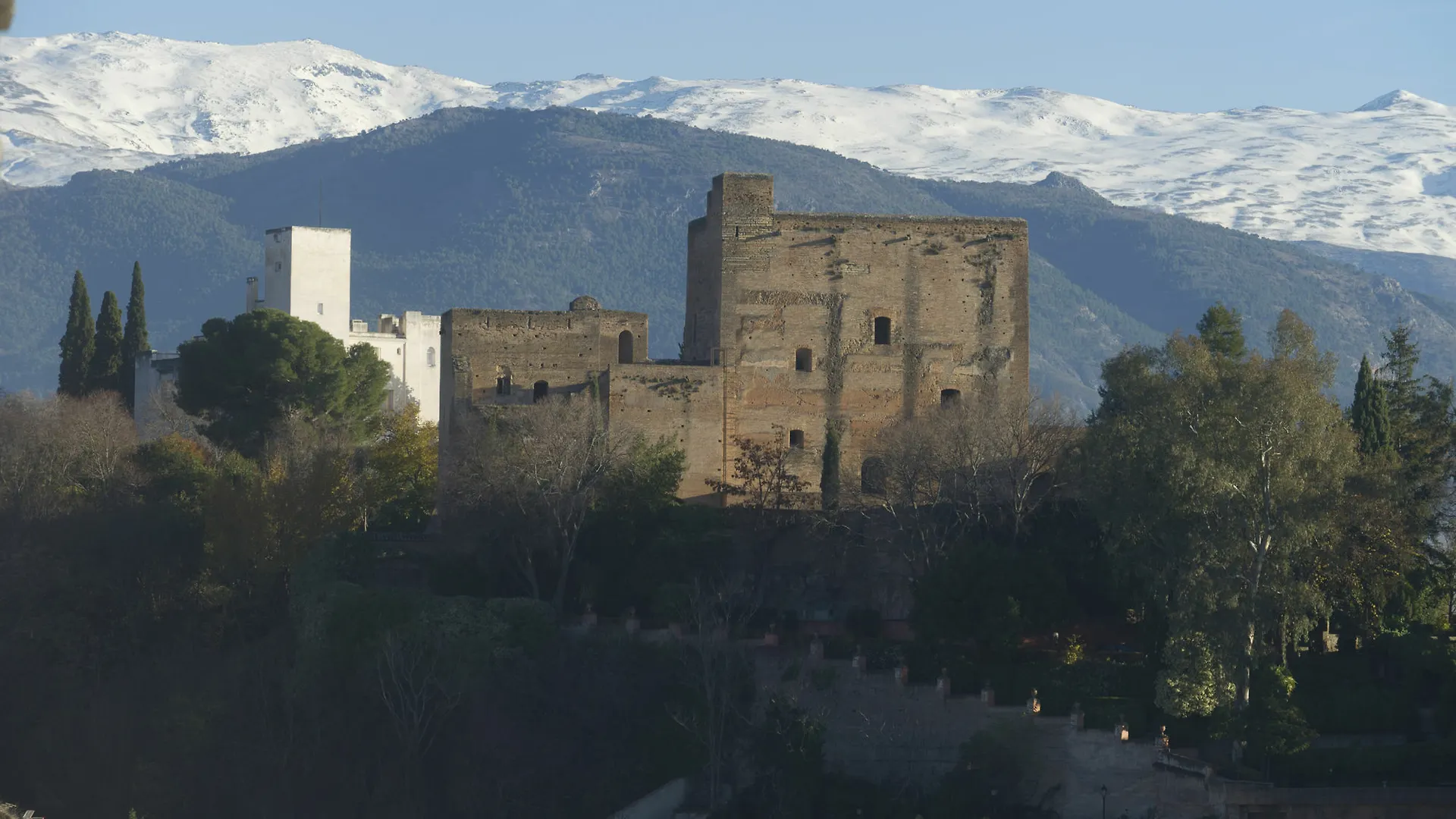 Smart Suites Albaicin Granada 0*,  Spain
